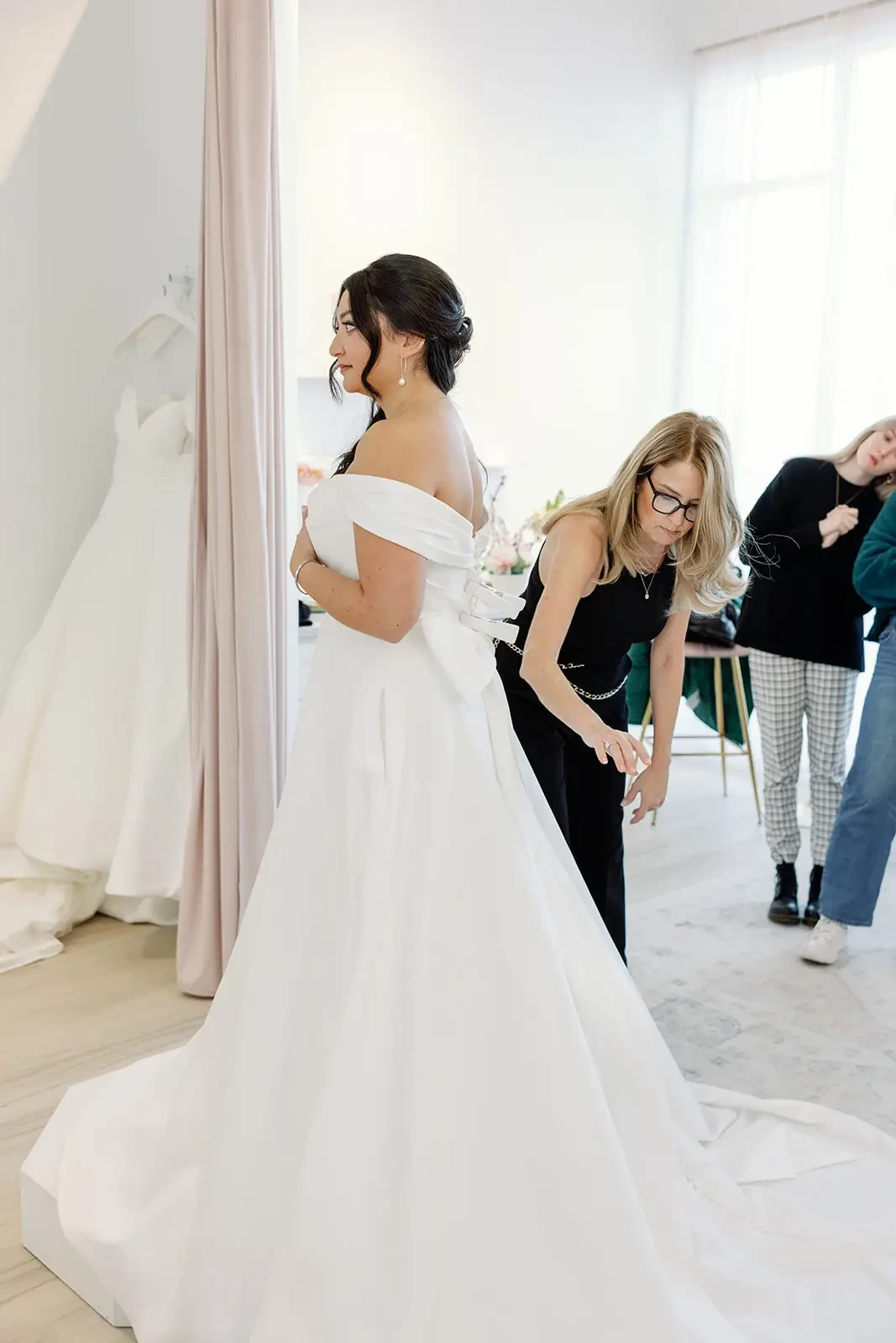 What to Expect: Your First Bridal Appointment at Studio I Do Virginia Beach Image