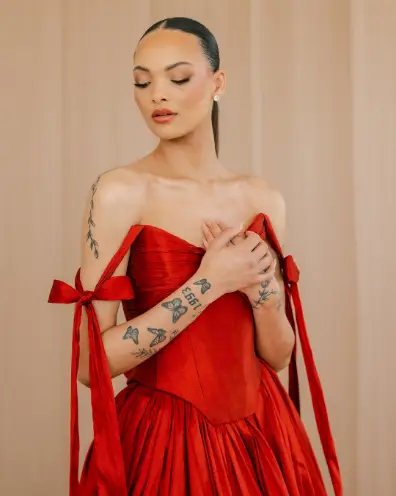 Instagram #0